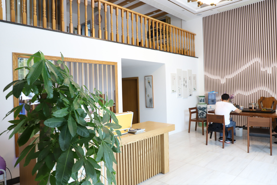 艾灸館：艾的小屋