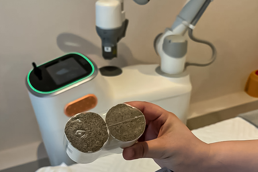 智能艾灸機(jī)器人