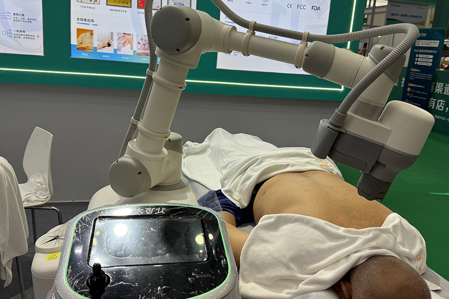 不止是溫熱！智能艾灸機器人模擬“懸灸”手法，效果更接近傳統(tǒng)？