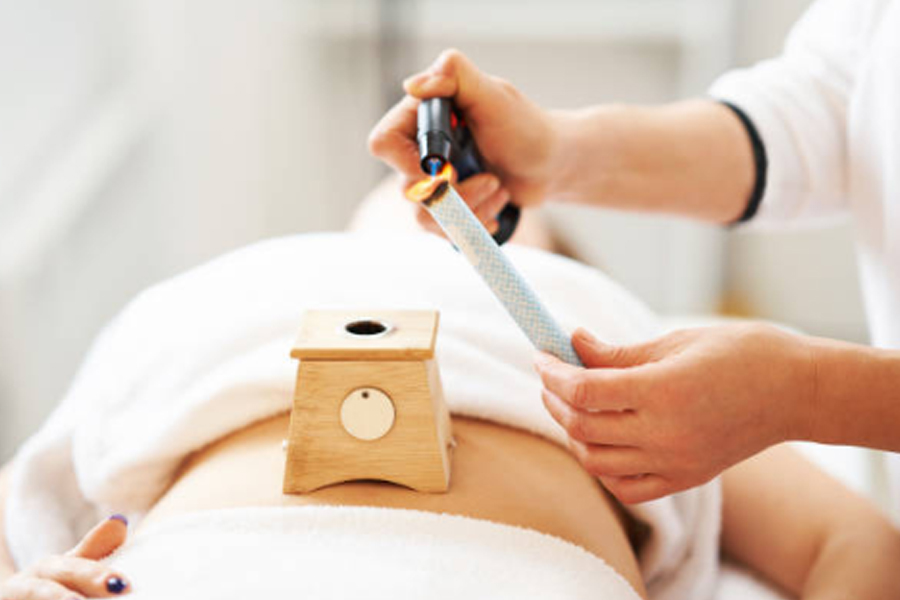 艾灸體驗再升級！康養(yǎng)館人機協(xié)同讓健康服務更暖心